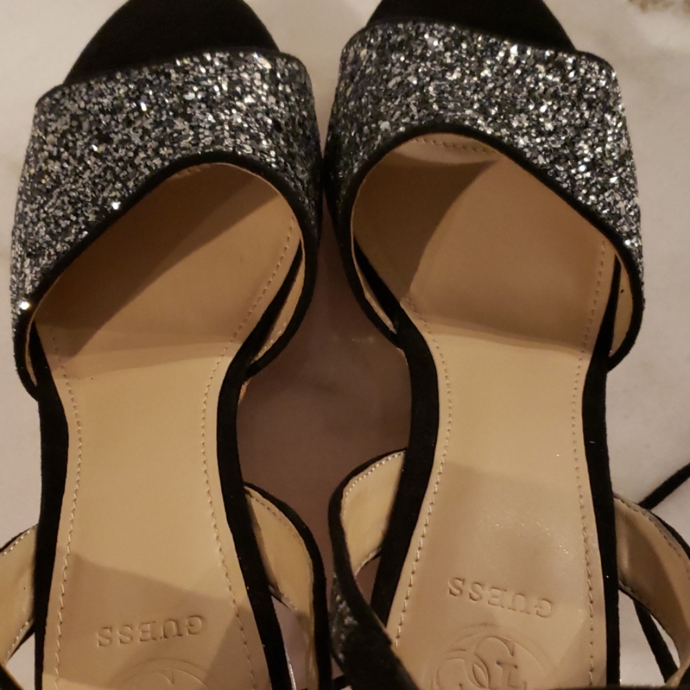 Shoes - Picture 2 of 5